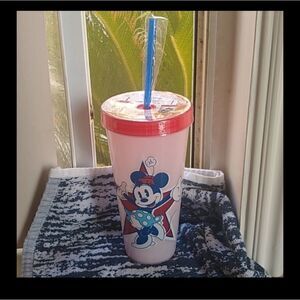 🆕️DISNEY-MINNIE Mouse.Disney.Tumbler 15